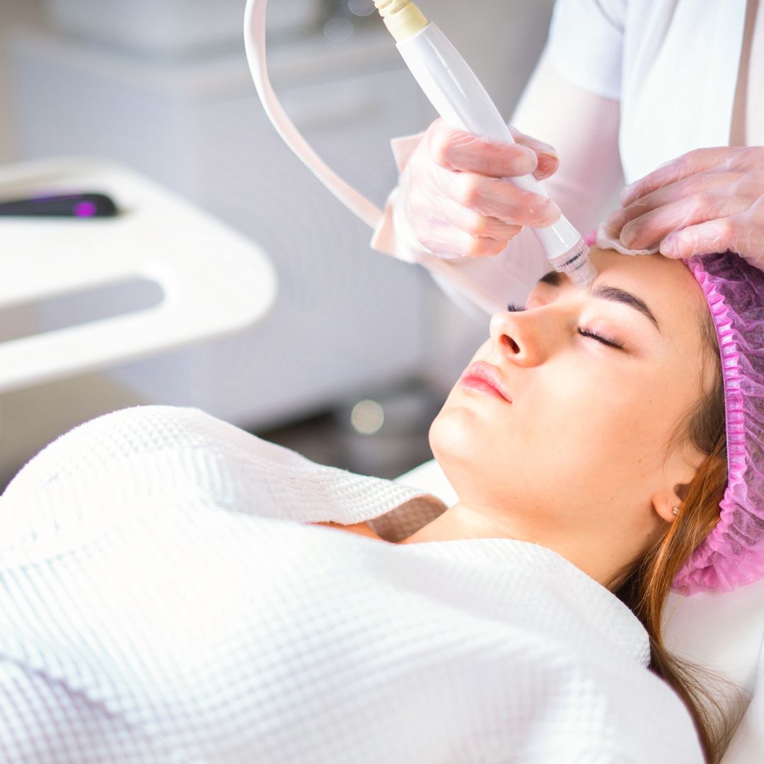 Korean Hydro Peel Facial Training