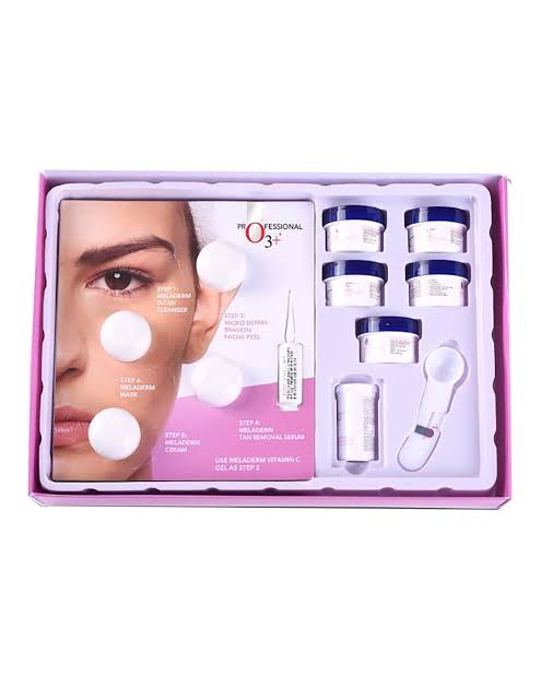 O3+ Power Brightening Facial Kit -Power Brightening Facial Kit For Dull & Uneven Skin
(123gm+40ml)