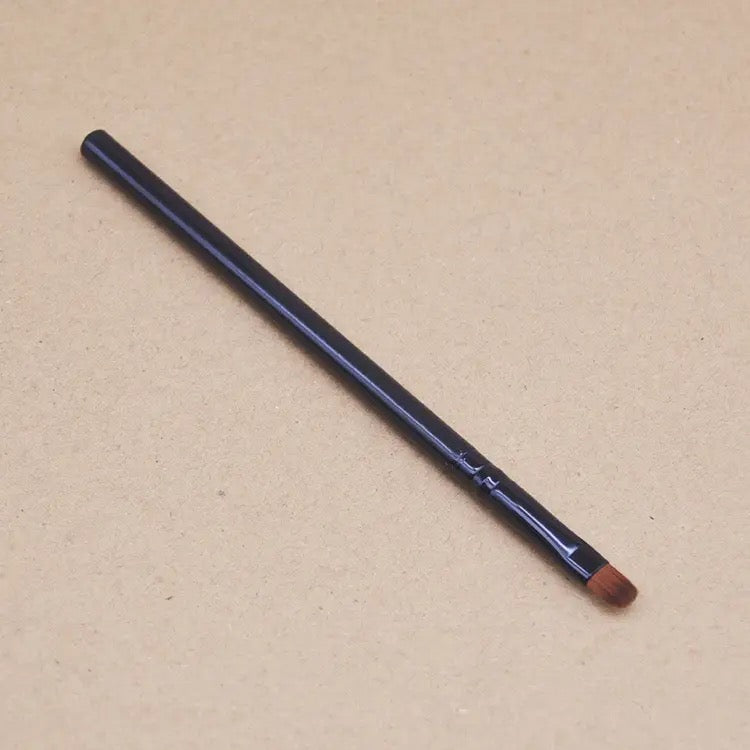 TINT BRUSH FLAT Thick