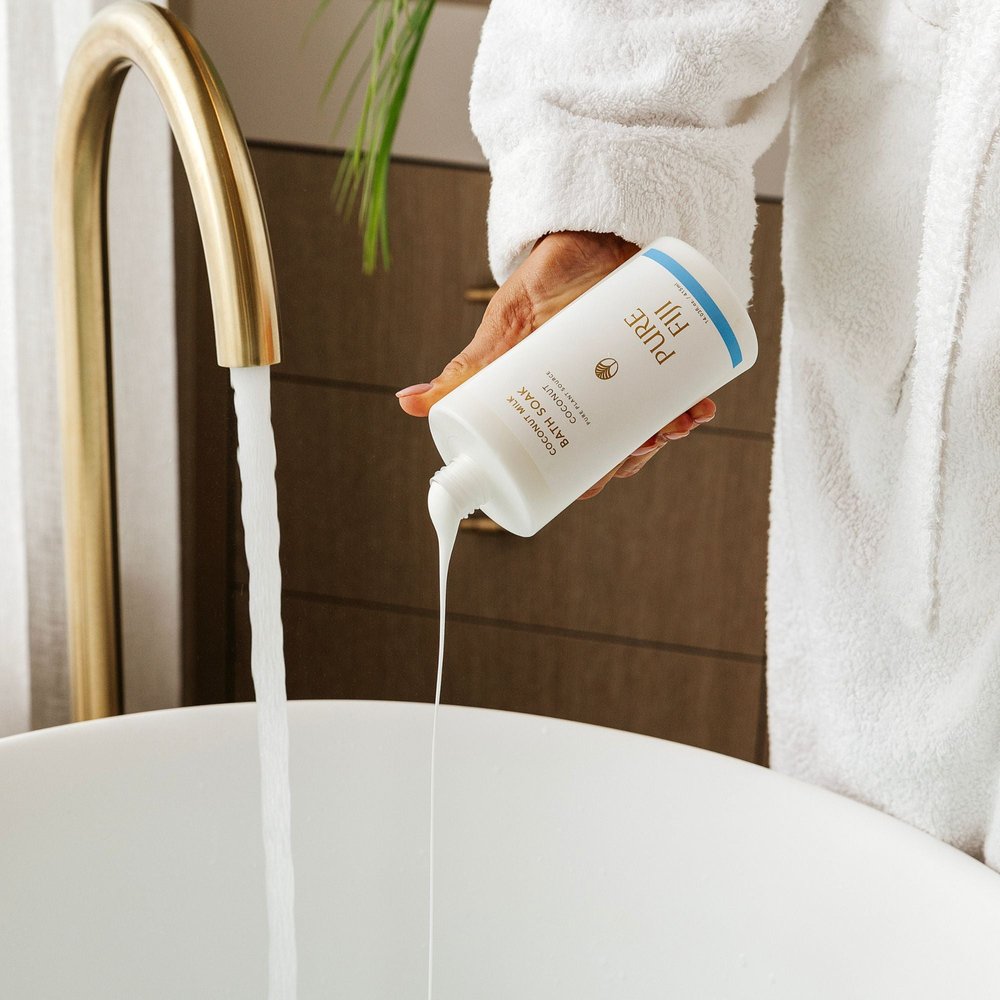 Pure Fiji Milk Bath Soak 415ml Coconut