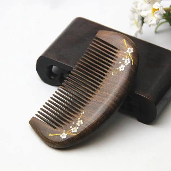 Natural Gold Small Sandalwood Comb - Anti Hair Loss Comb