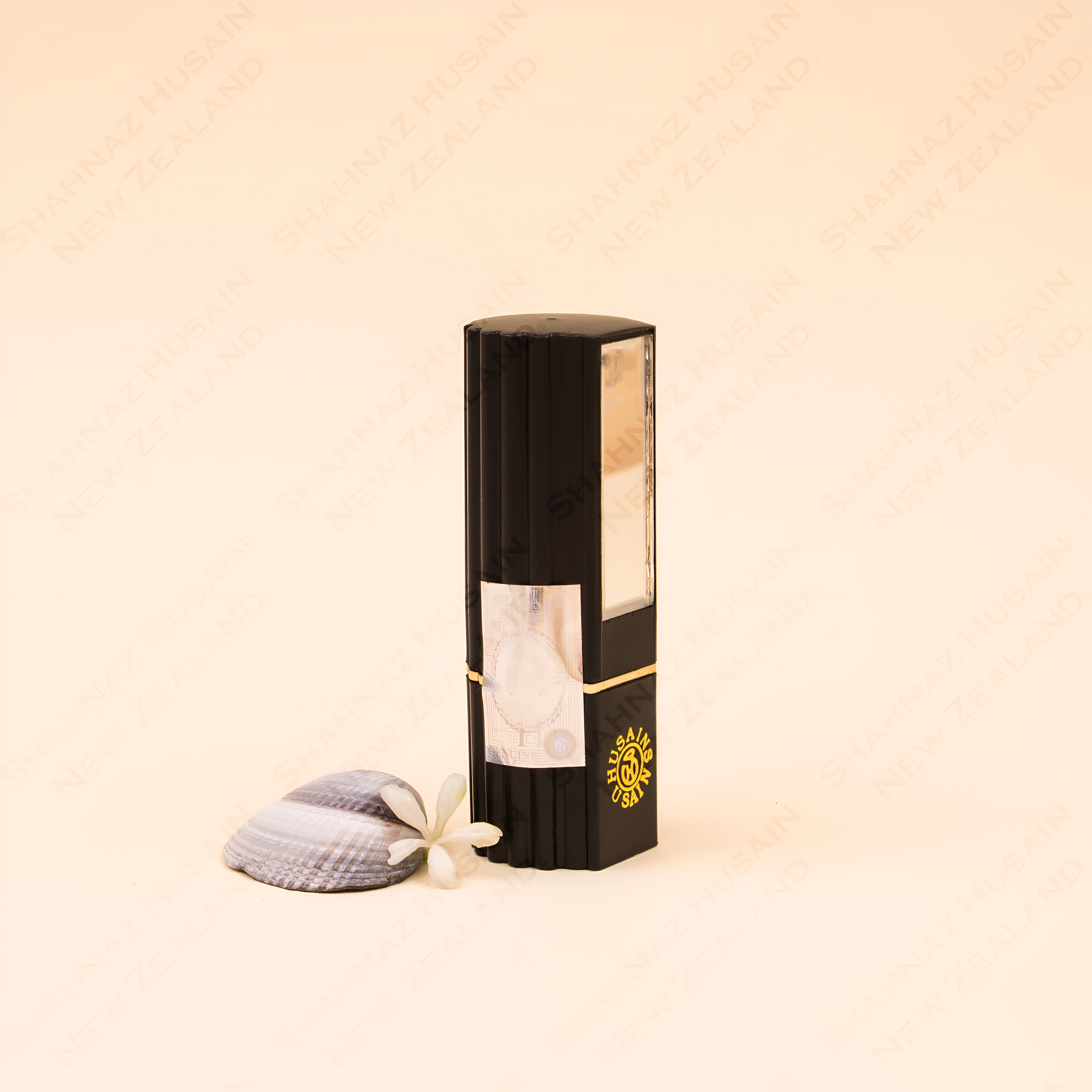 Shahnaz Husain Shaeyes Herbal Kajal - 2g